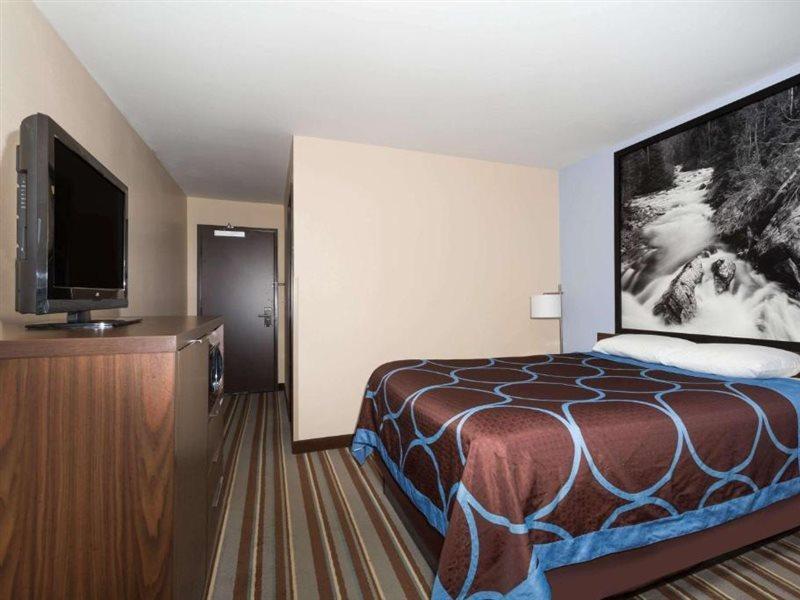 Super 8 By Wyndham Longmont/Twin Peaks Hotel Ngoại thất bức ảnh