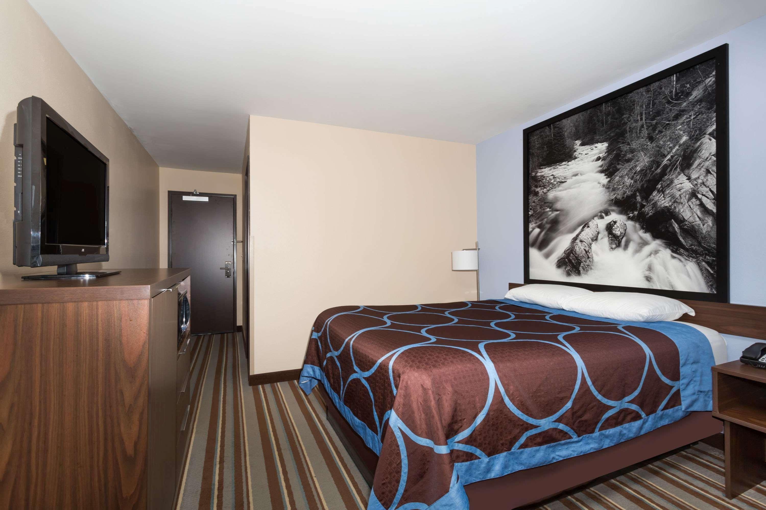 Super 8 By Wyndham Longmont/Twin Peaks Hotel Ngoại thất bức ảnh